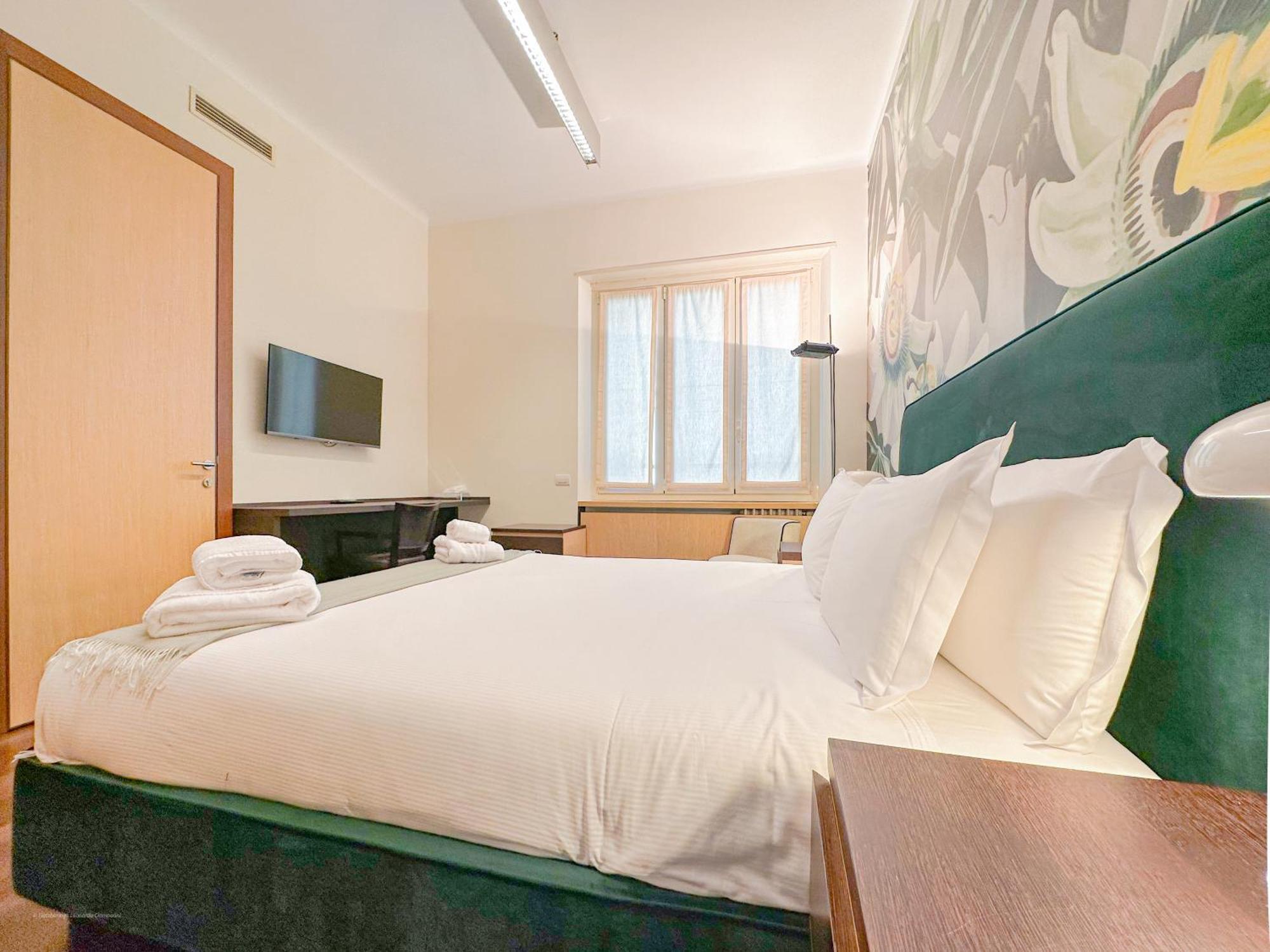 Fontana Suites - 15 Min Dal Duomo Milano Cameră foto